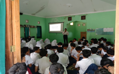 Semarak Maulid Nabi Muhammad SAW di SMP Negeri 4 Pengasih