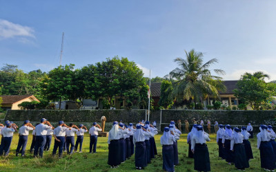SMP Negeri 4 Pengasih Merefleksikan Semangat Kartini di Era Digital melalui Kegiatan Peringatan yang Bermakna