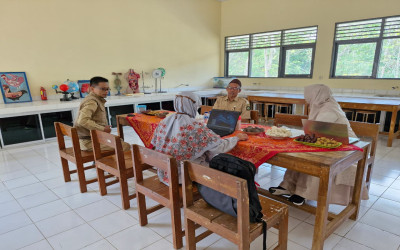 Direktorat SMP Kunjungi SMP Negeri 4 Pengasih   Sebagai Satu-satunya Sekolah di Kulon Progo yang Sudah Belajar Koding dan AI